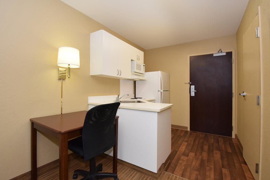 Extended Stay America Suites - Los Angeles - Torrance Harborgate Way Карсон Экстерьер фото